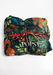 Pop-under Winter Woodland Print Plush Blanket