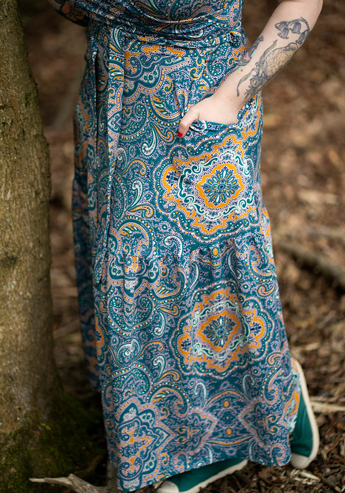 Sixth angle of Greer Paisley Tile Print Cotton Midaxi Dress