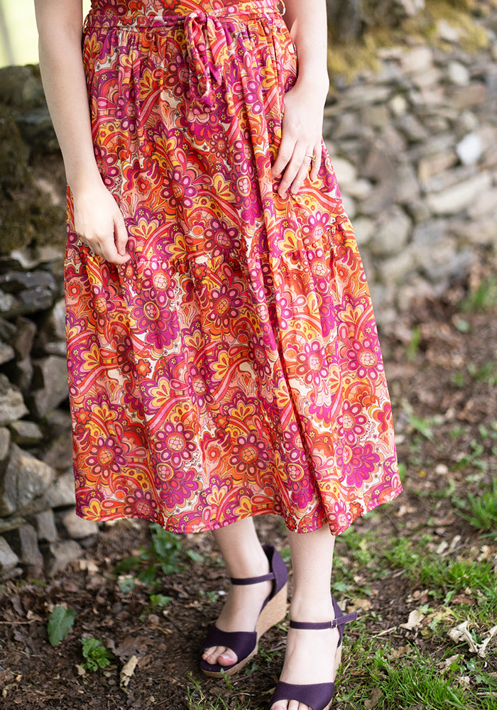 Sixth angle of Hali Retro Swirl Print Midi Dress