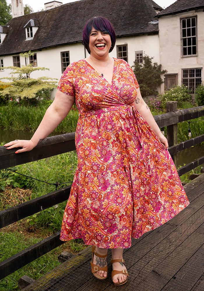 Front view of Hali Retro Swirl Print Midi Dress