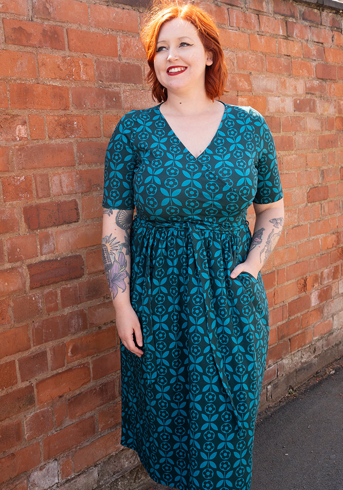 Hanah Blue Retro Flower Print Cotton Midi Dress