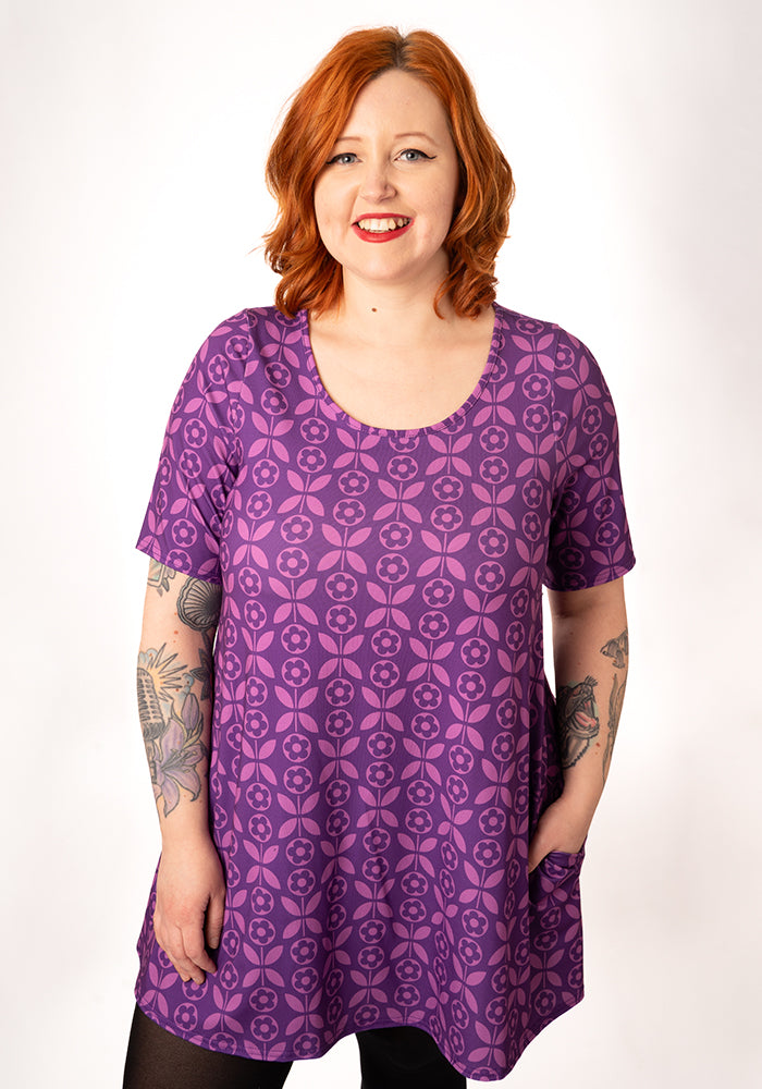 Front view of Hanna Retro Flower Print Jersey Tunic (Purple)