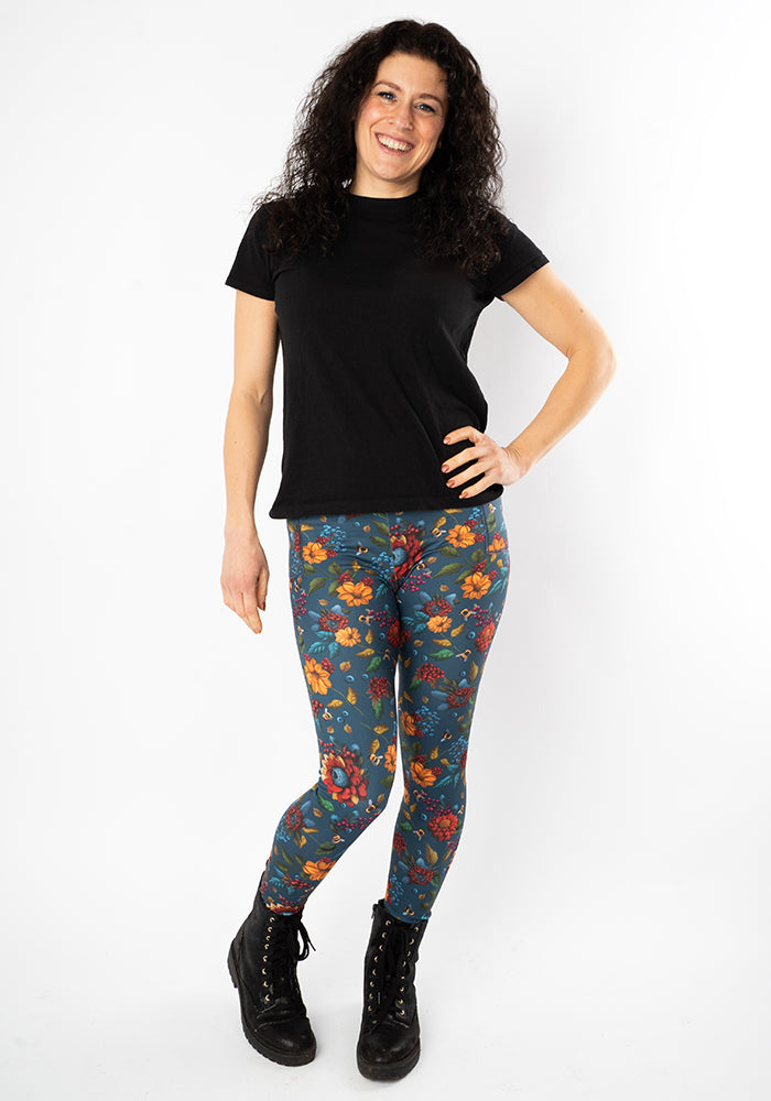 Fourth angle of Heath Bee &amp; Berry Print Leggings