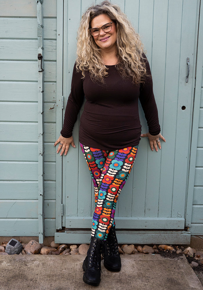 Sixth angle of Heath Retro Flower Print Leggings