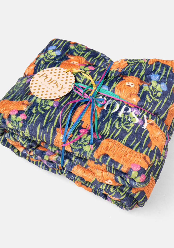 Pop-under Highland Cow Print Plush Blanket
