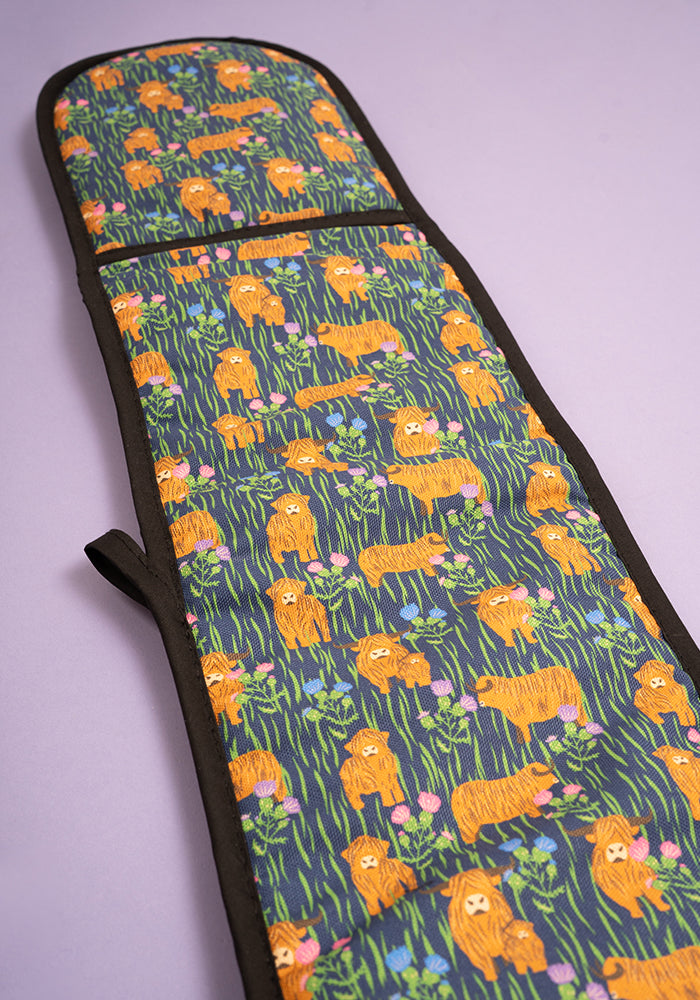 Highland Cow Print Popsy Oven Glove