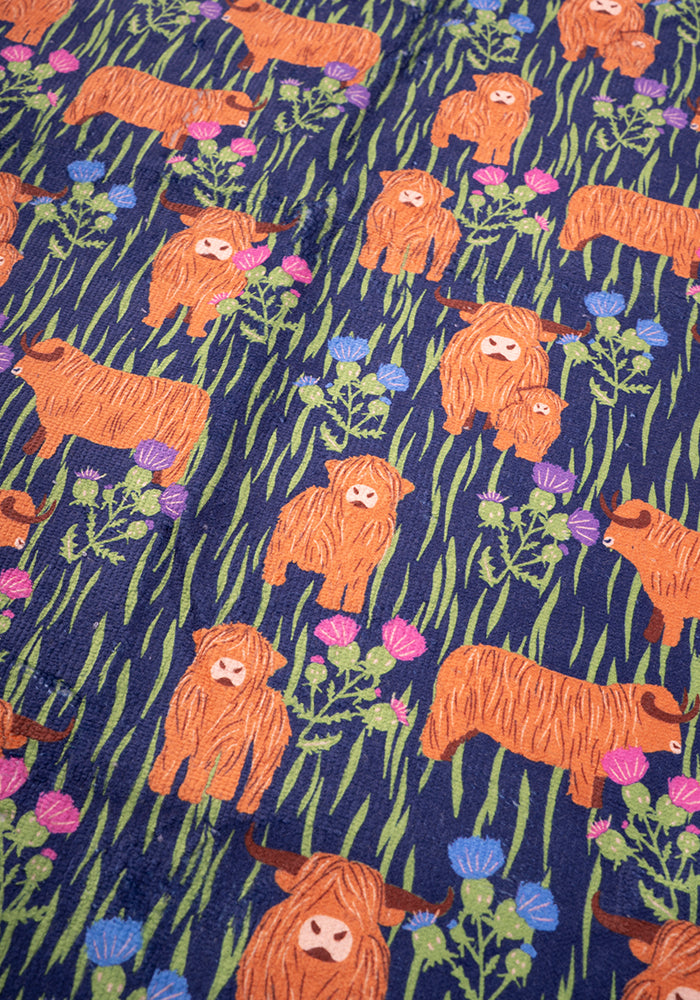 Third angle of Highland Cow Print Hand Towel