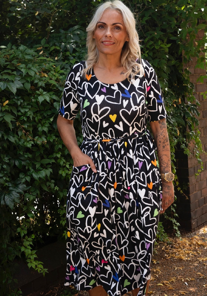 Naomi Doodle Hearts Print Midi Dress