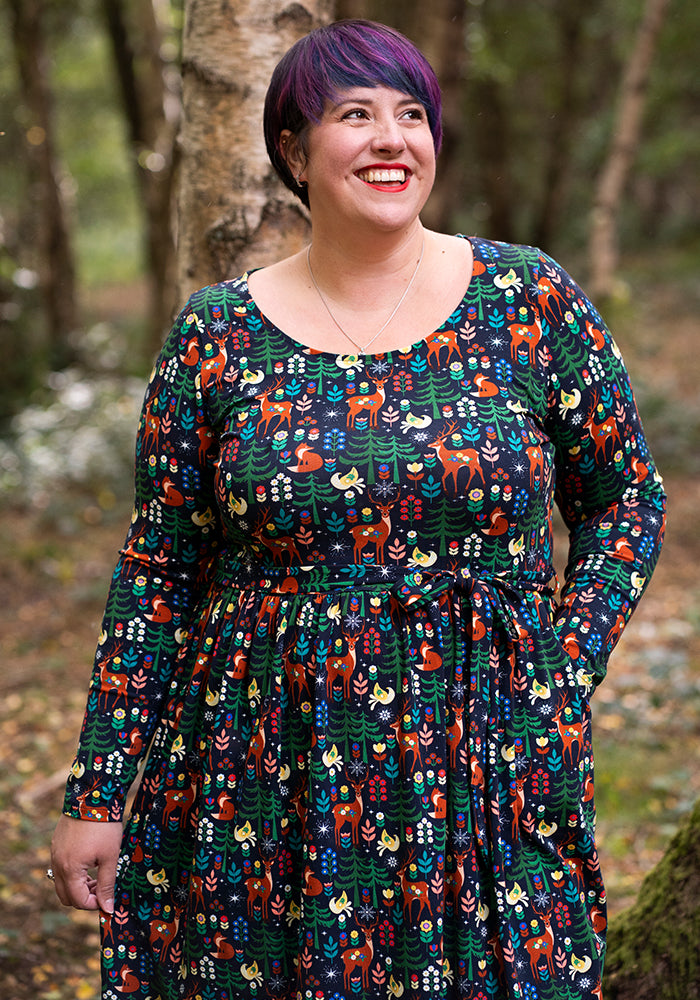 Fifth angle of Edda Nordic Reindeer Print Cotton Midi Dress