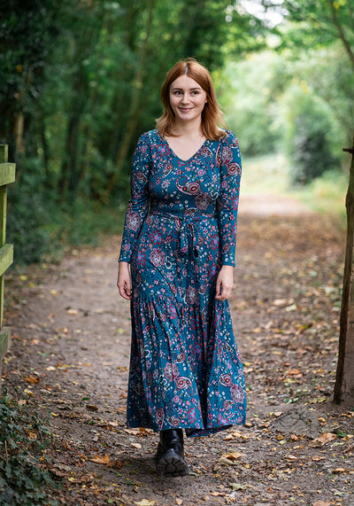 Julie-Ann Paisley Print Tiered Hem Viscose Midaxi Dress
