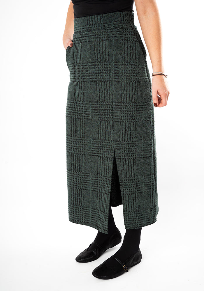 Kaeli Teal &amp; Black Jacquard Midi Skirt