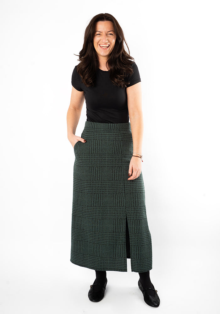 Kaeli Teal &amp; Black Jacquard Midi Skirt