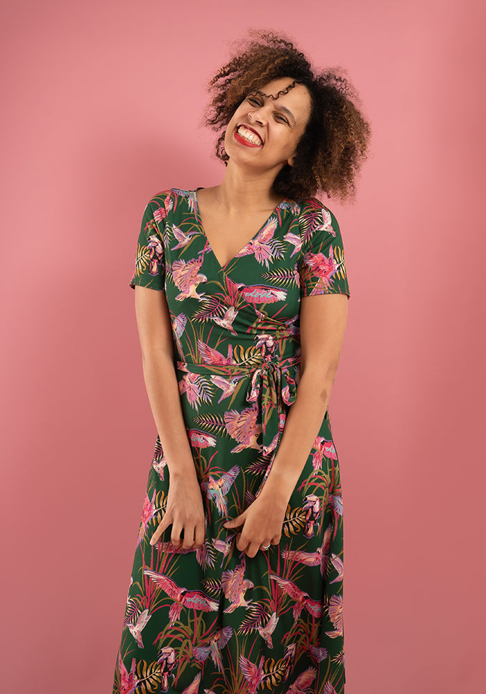 Kari Flying Parrots Print Midi Dress