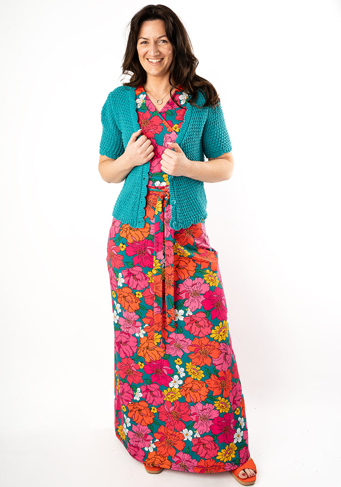 Fourth angle of Kendall Bold Floral Print Cotton Maxi Dress