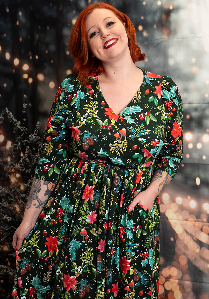 Kerensa Holly &amp; Snow Print Cotton Midaxi Dress