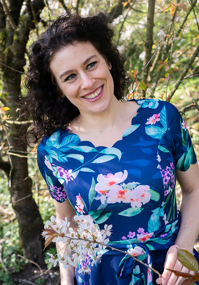 Linnet Navy Floral Print Scallop Vintage Swing Dress