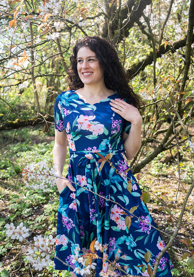 Linnet Navy Floral Print Scallop Vintage Swing Dress