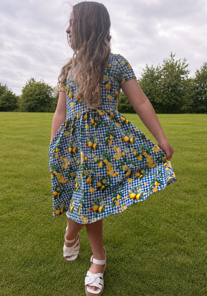 Front view of Lemonade Print Children&