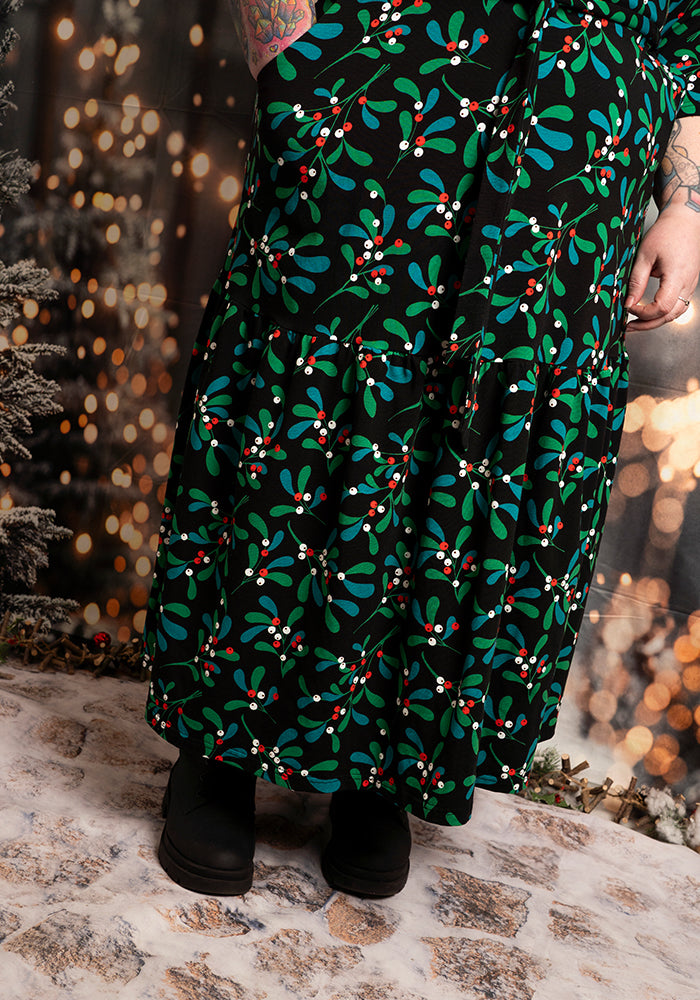 Leora Mistletoe Print Cotton Midaxi Dress