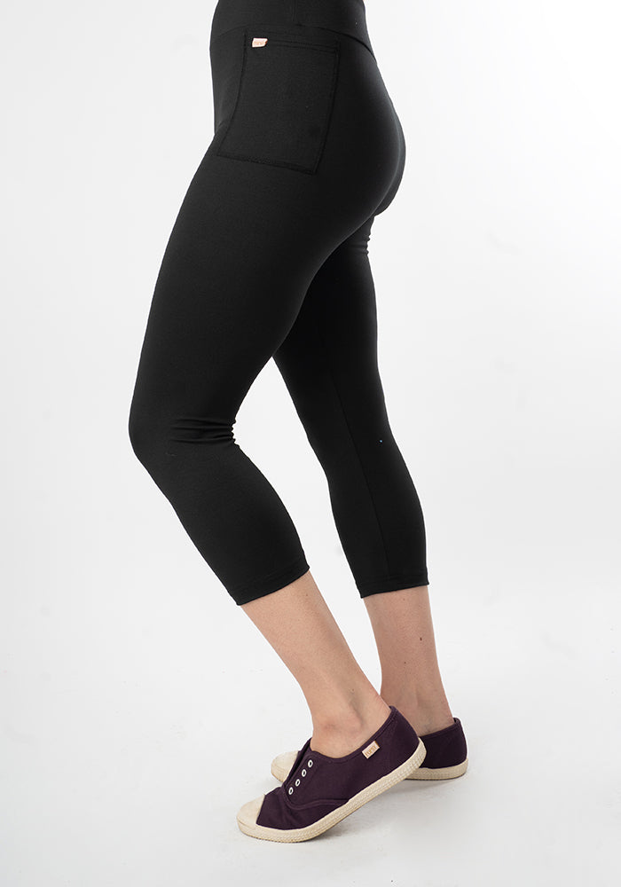Fourth angle of Lewis Black Capri Leggings