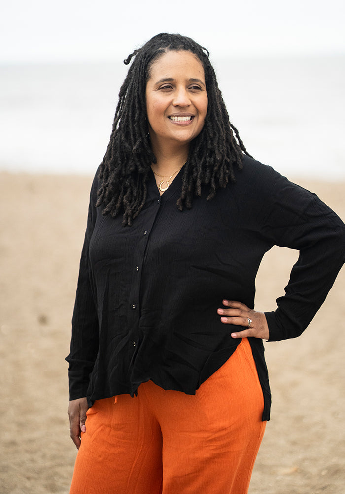 Laken Black Woven Popsy Shirt