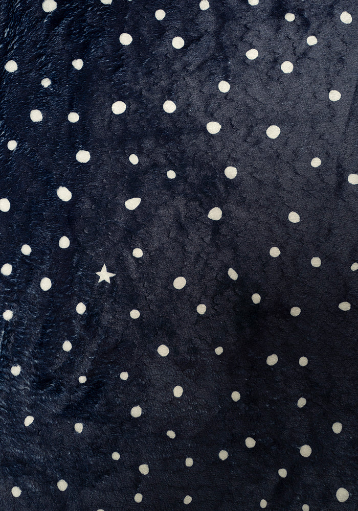 London Print Pop-under Plush Blanket