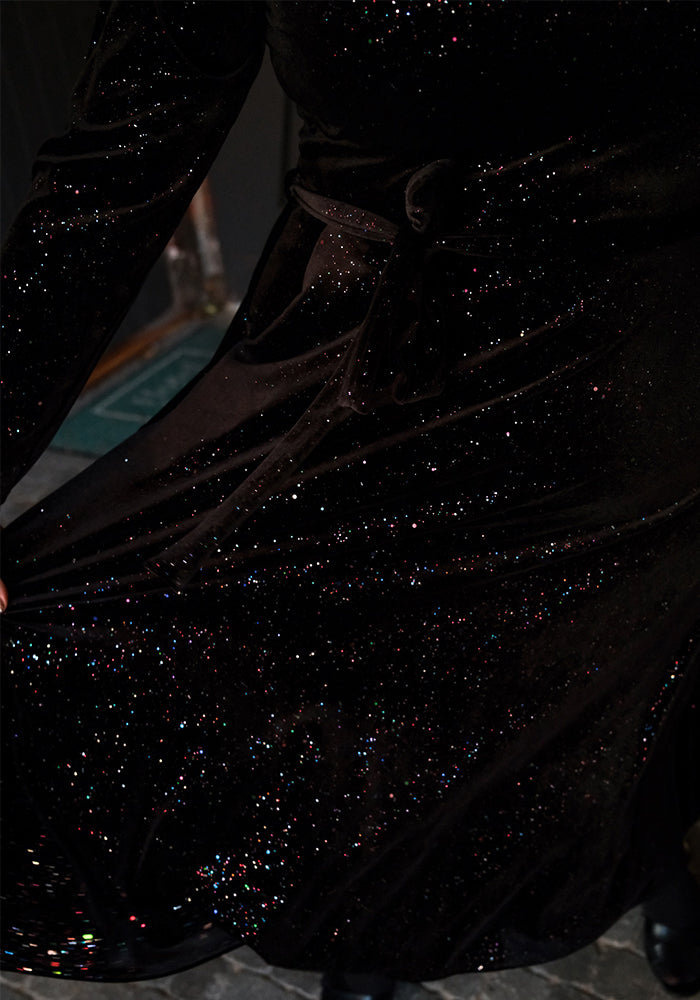Luster Black Sparkle Velvet Midi Dress
