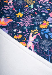 Pop-under Purple Magical Moth Print Plush Blanket