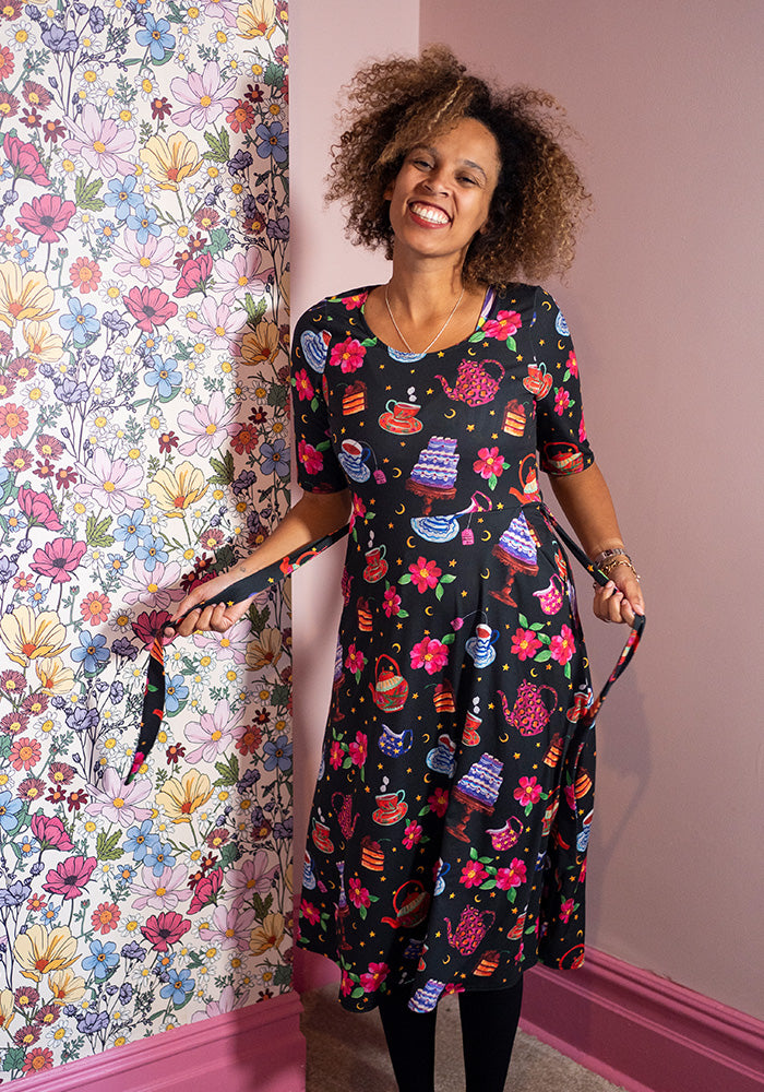Fifth angle of Marcie Tea &amp; Cake Print Jersey Midi Dress
