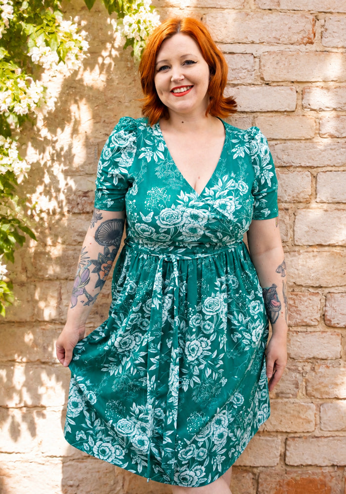 Marjolein Green &amp; White Sketched Botanical Print Cotton Dress