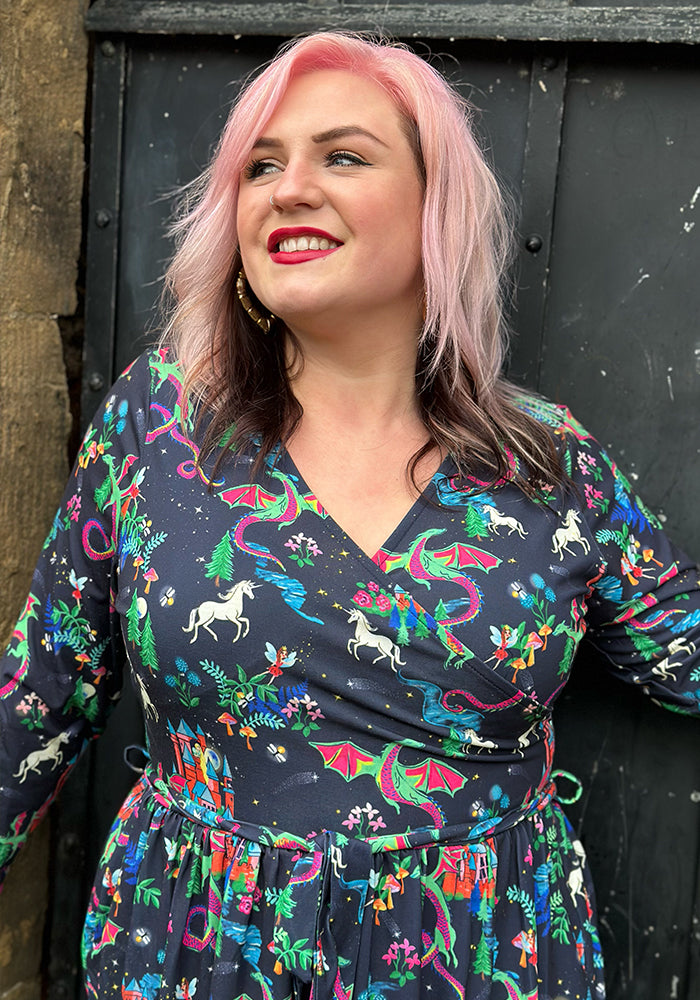 Sixth angle of Meron Fairytale Dragons Print Dress, our jersey is a smooth, stretchy fabric known for its comfort and ease.