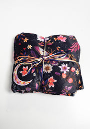 Pop-under Moths & Moon Print Plush Blanket