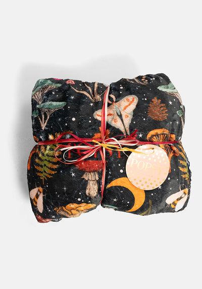 Pop-under Woodland Mushroom Print Plush Blanket