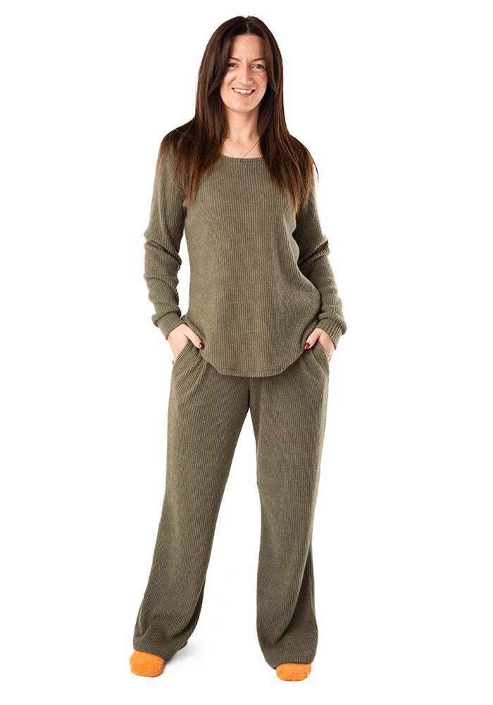 Ninth angle of Oakes Khaki Loungewear Set