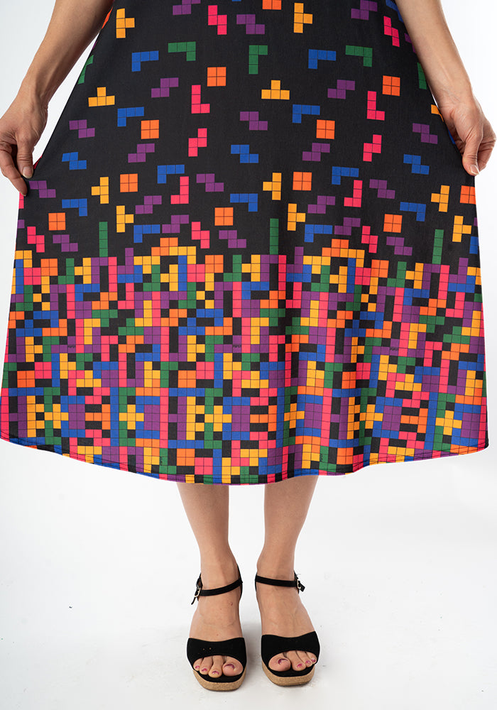 Second angle of Ona Falling Blocks Border Print Midi Dress