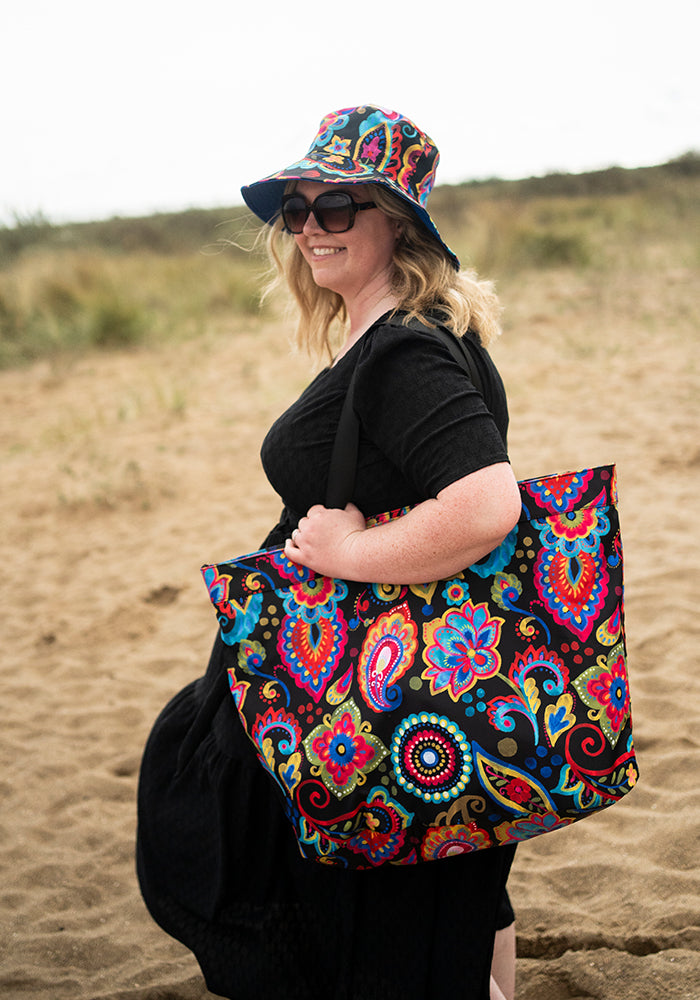 Second angle of Painted Paisley Print Bucket Hat