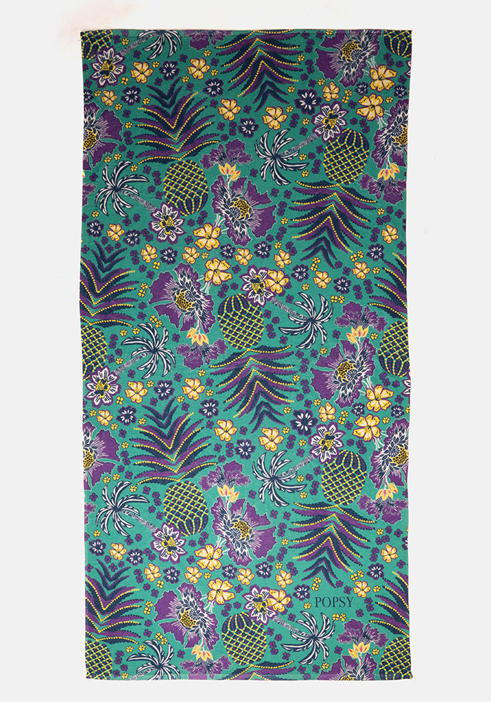 Front view of Pineapple Print Towel