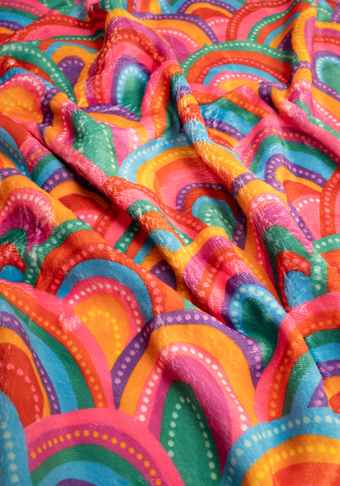Pop-under Colourful Rainbow Print Plush Blanket