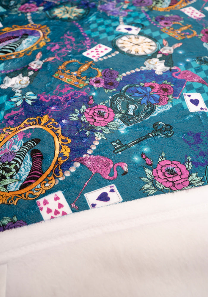 Third angle of Pop-under Looking Glass Print Plush Blanket