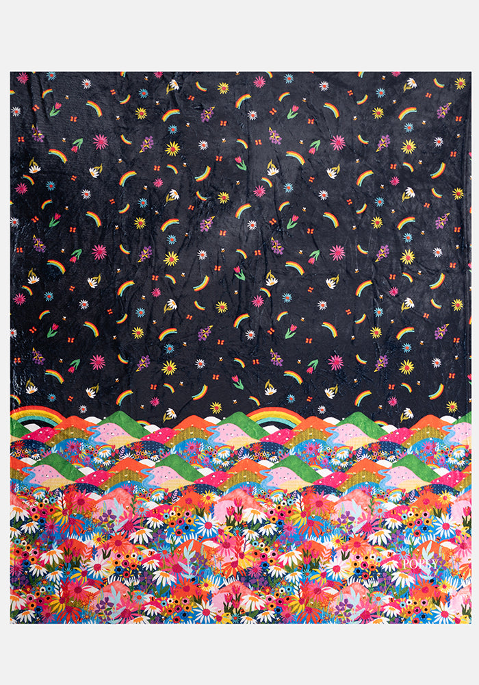 Pop-under Rainbow Border Print Plush Blanket