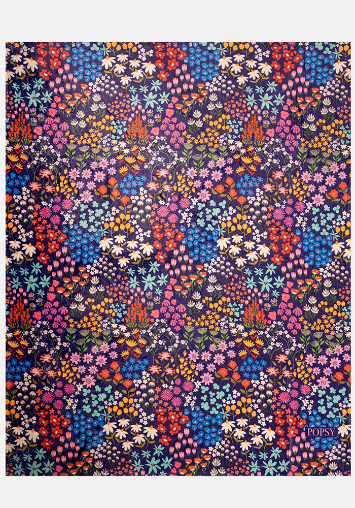 Fourth angle of Pop-under Wild Flower Print Plush Blanket