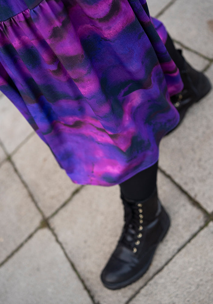 Eighth angle of Portia Purple Ombre Print Midi Dress, our jersey is a smooth, stretchy fabric known for its comfort and ease.