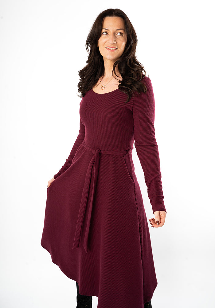 Fourth angle of Prue Wine Crinkle Rib Midi Dress