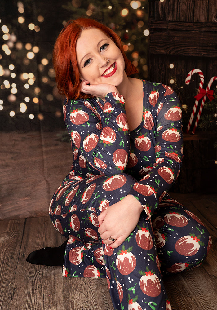 Celia Navy Christmas Puddings Print Pyjama Set
