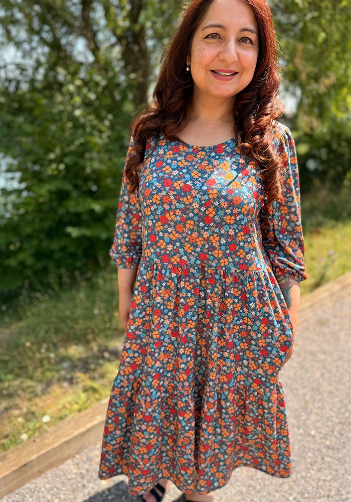Rae-Rae Ditsy Clusters Print Tiered Hem Dress