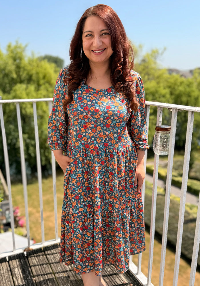 Rae-Rae Ditsy Clusters Print Tiered Hem Dress