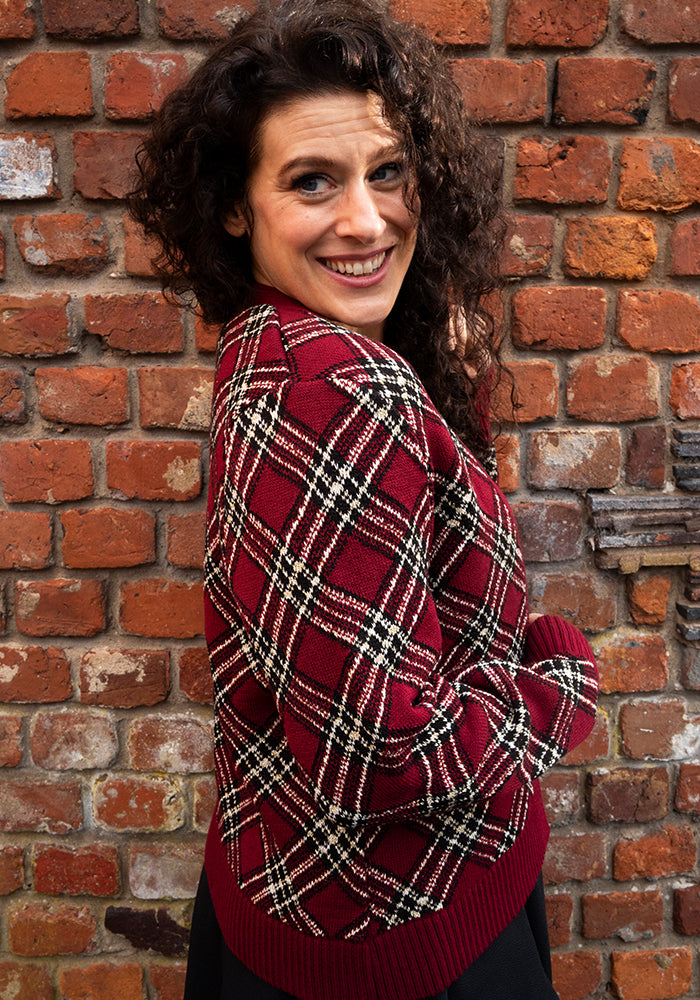 Seventh angle of Wine &amp; Gold Lurex Check Cardigan