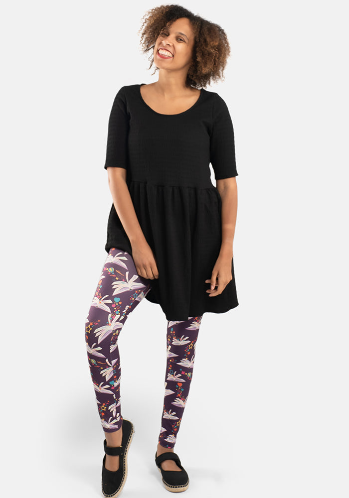 Fourth angle of Rene Purple Book Print Popsy Leggings