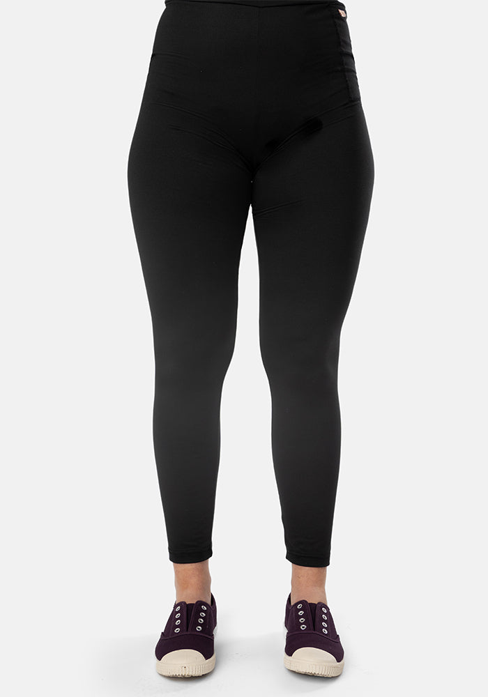 Front view of Rene Black Popsy Leggings