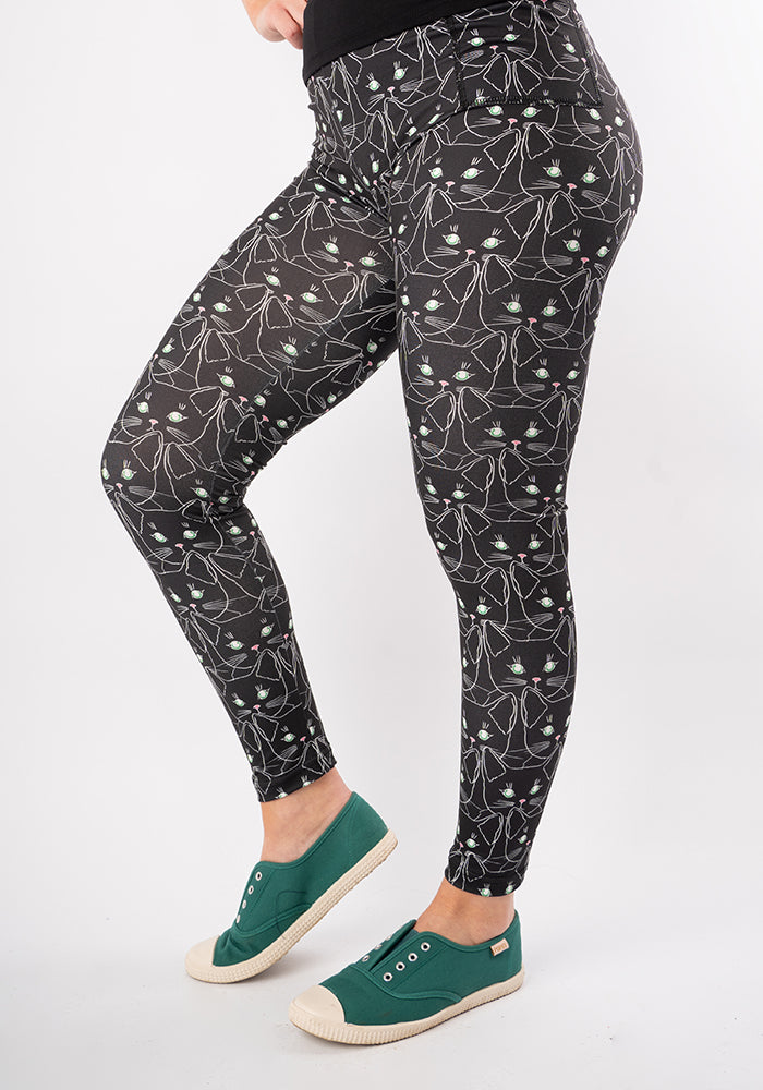 Fourth angle of Rene Cat Face Print Popsy Leggings